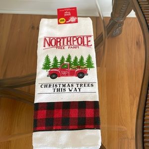 NWT Christmas Kitchen Towel